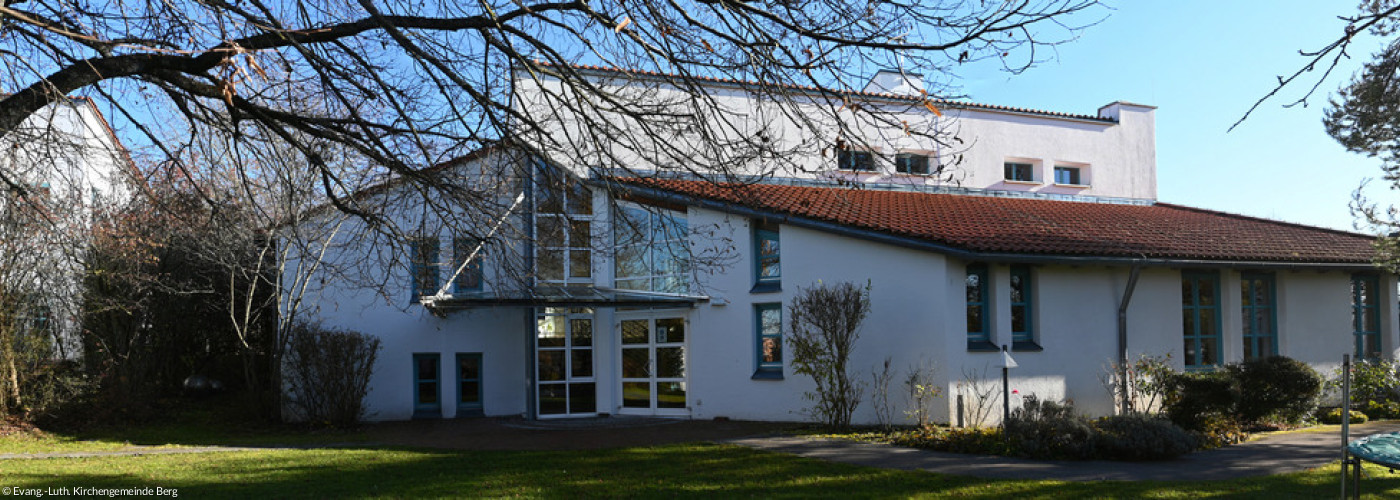 Katharina von Bora-Haus - Sicht vom Gemeindegarten