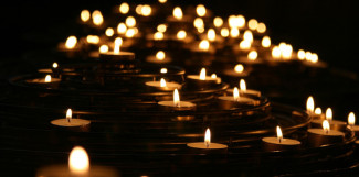Kerzen zum Totengedenken